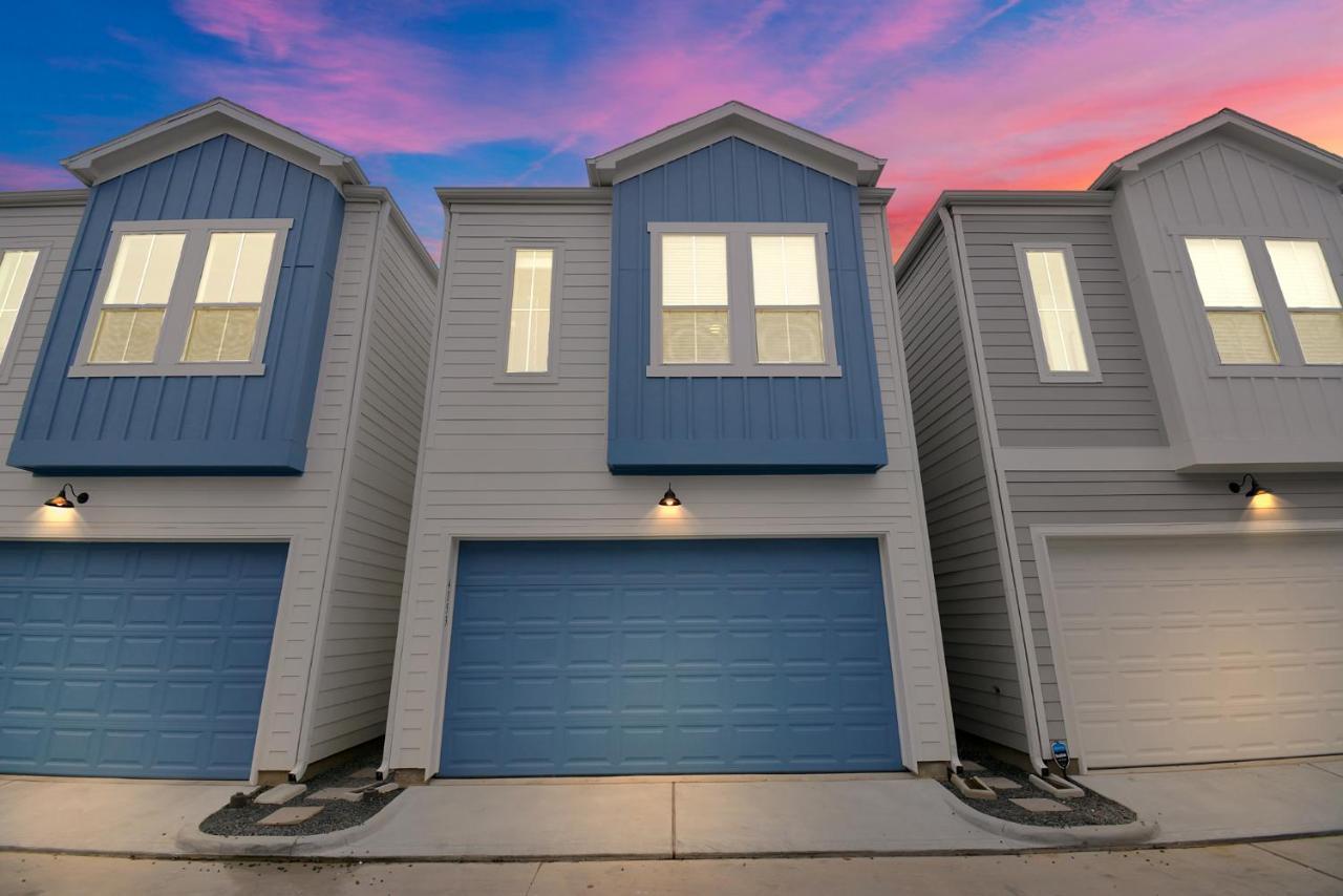 Emerald Palace - New, Modern 3Br Townhome Close To Downtown, Nrg, Med Ctr ฮูสตัน ภายนอก รูปภาพ