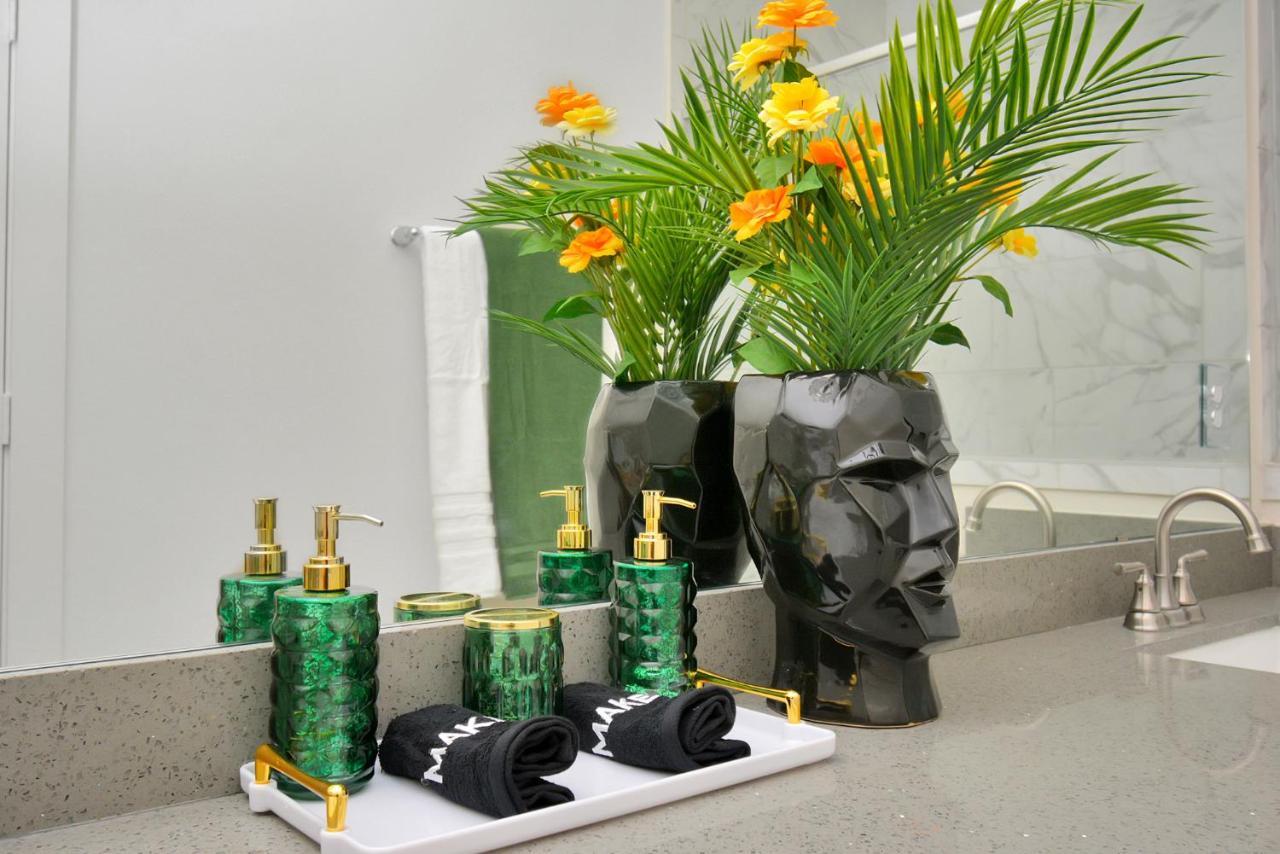 Emerald Palace - New, Modern 3Br Townhome Close To Downtown, Nrg, Med Ctr ฮูสตัน ภายนอก รูปภาพ