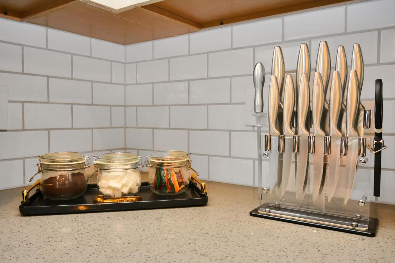 Emerald Palace - New, Modern 3Br Townhome Close To Downtown, Nrg, Med Ctr ฮูสตัน ภายนอก รูปภาพ